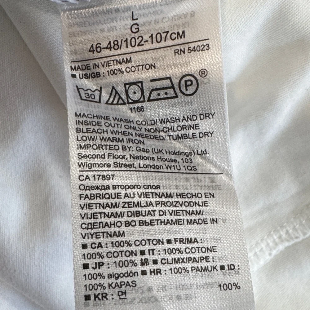 Banana Republic Luxury Touch Cotton Men’s Navy, White Grey Short Sleeve Size L